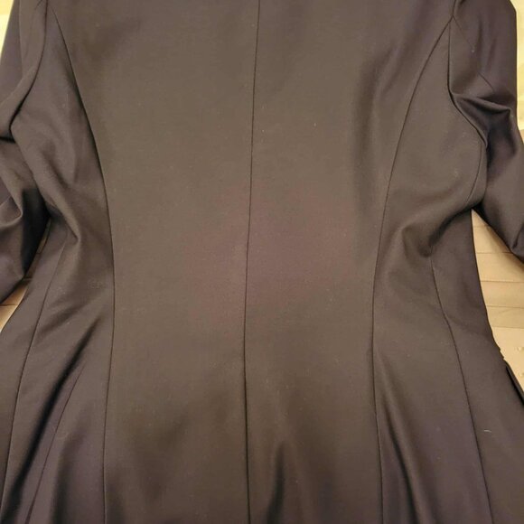 Harve Benard Navy Blazer - Picture 6 of 6